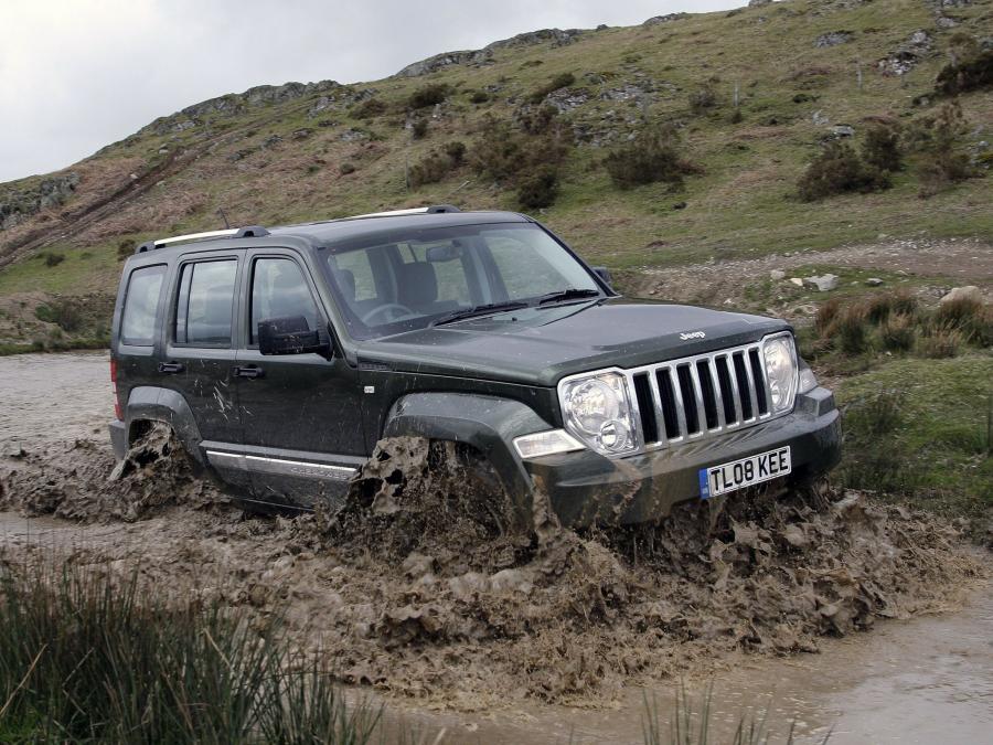  Jeep Cherokee Limited CRD 2007 года  (UK) (фото 27 из 30)